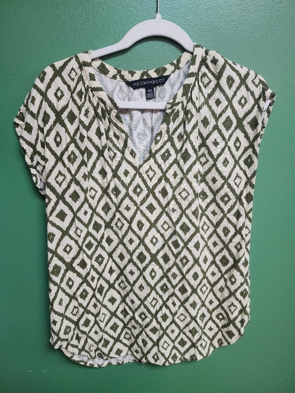 Meg & Margot Green Ikat Print Linen Blend Blouse Short Sleeve Size Medium